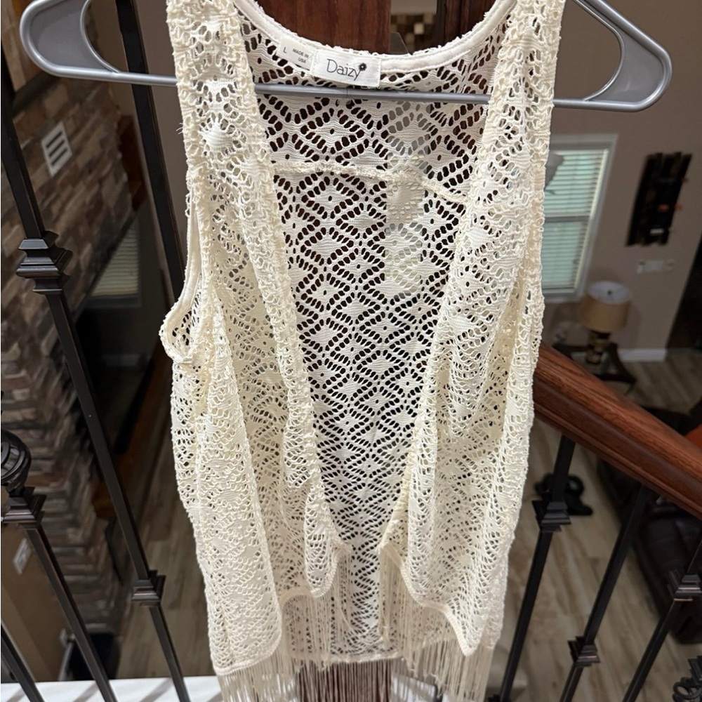 Daisy Women's Cream Crochet Vest Top
